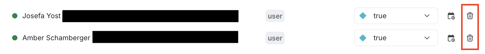 Individually targeted user contexts with the trash icon called out.