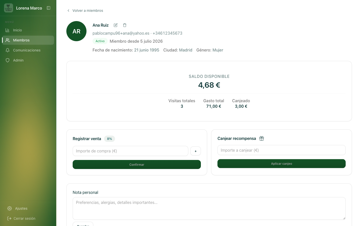 ficha de un miembro mostrando saldo, visitas y opción de ver el historial
