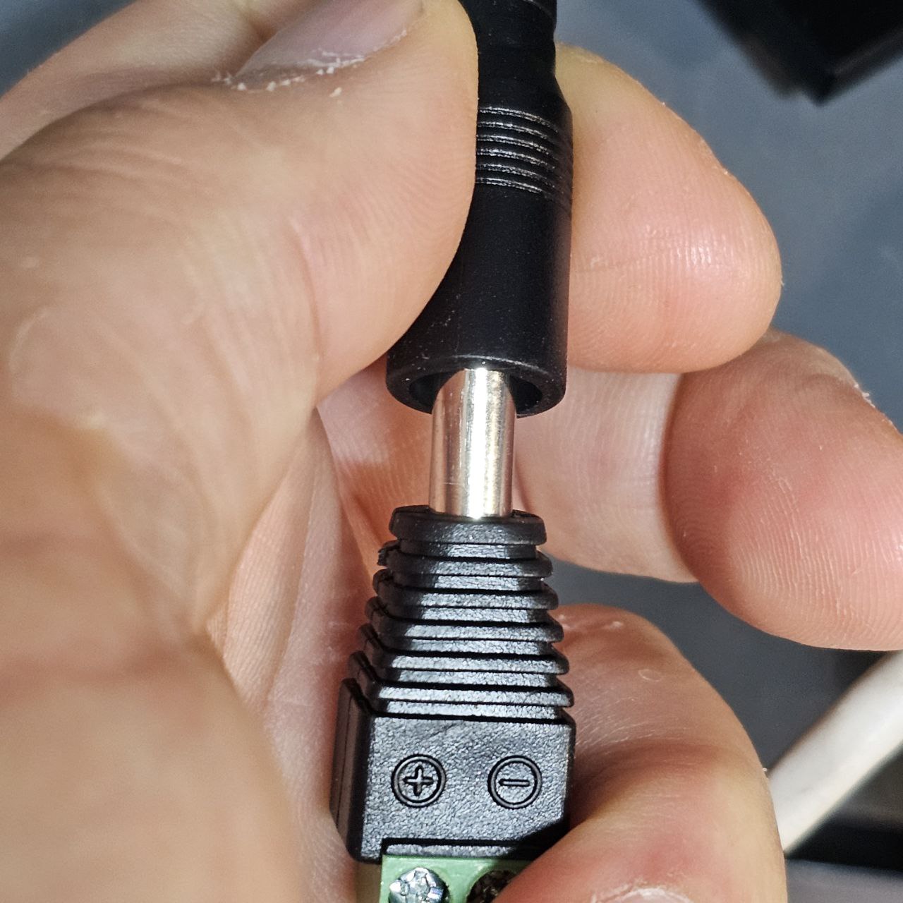 Power adapter connection